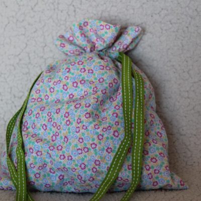 Saquinho Flores Coloridas